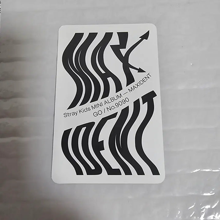 [BUNJANG] Stray Kids Lee Know MAXIDENT Signed Album / 스트레이키즈 리노 사인 MAXIDENT