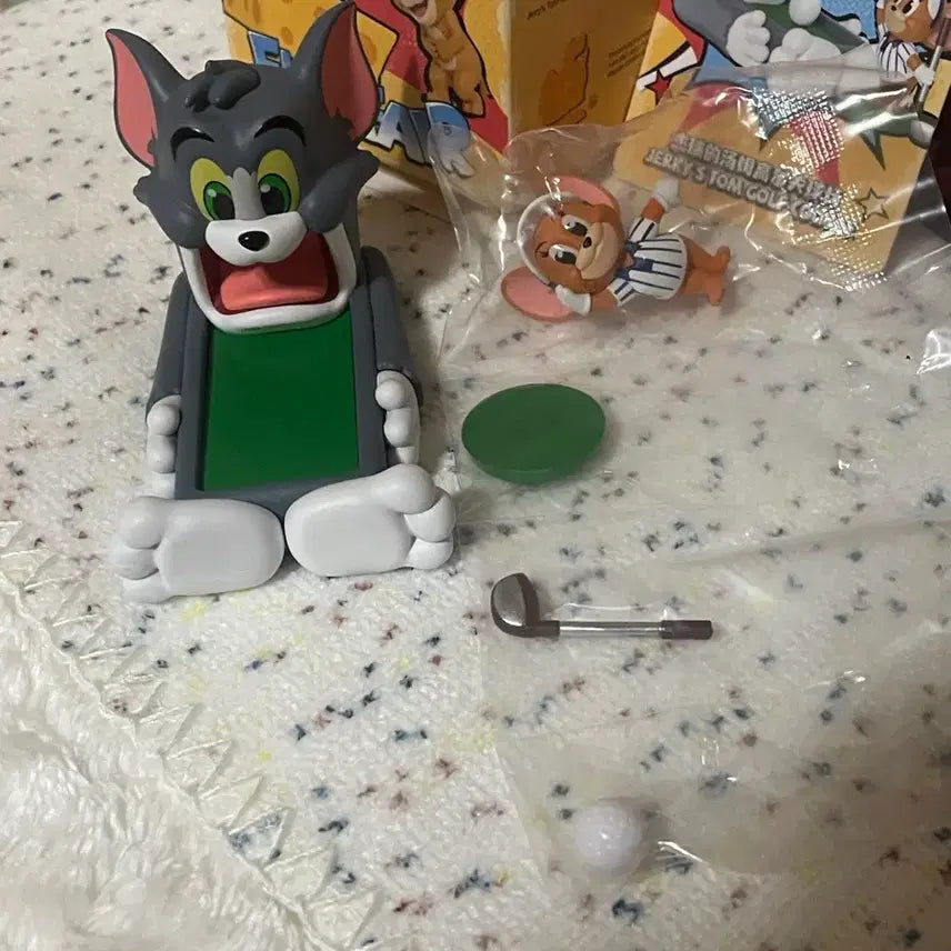[BUNJANG] Pop Mart Tom and Jerry Golf Figure / (새상품) 팝마트 톰과제리 골프 피규어