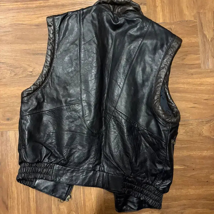 [BUNJANG] Korean Vintage Dystopia Leather Vest / 00S KOREAN VINTAGE LEATHER DYSTOPIA VEST