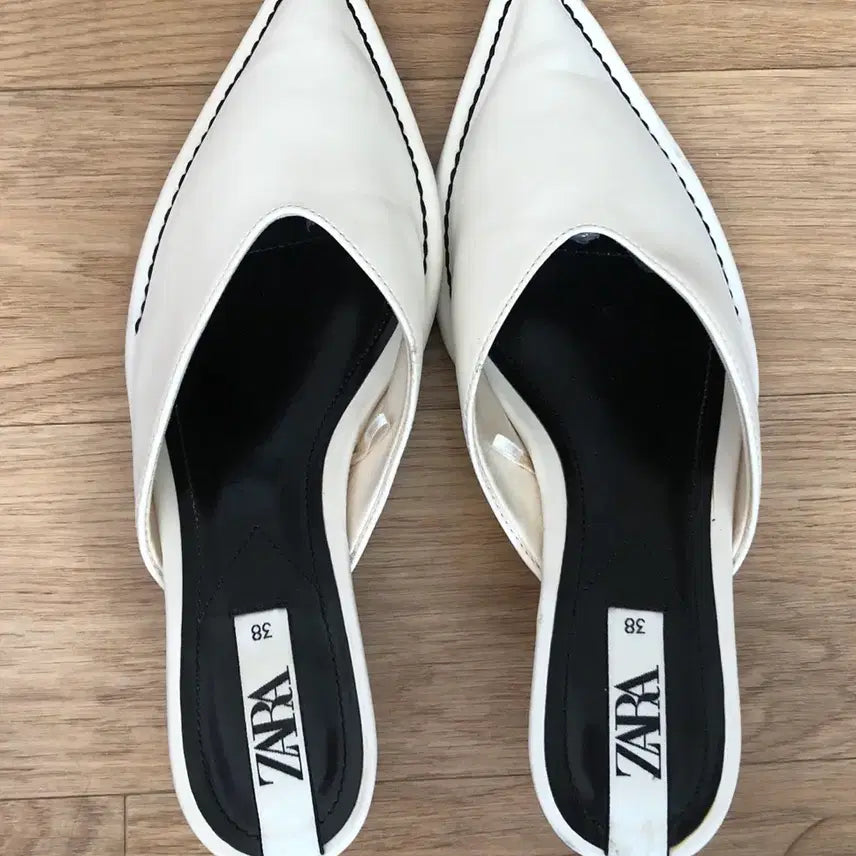 [BUNJANG] ZARA Mule Slippers EU38 / 자라 뮬 슬리퍼 구두 EU38사이즈