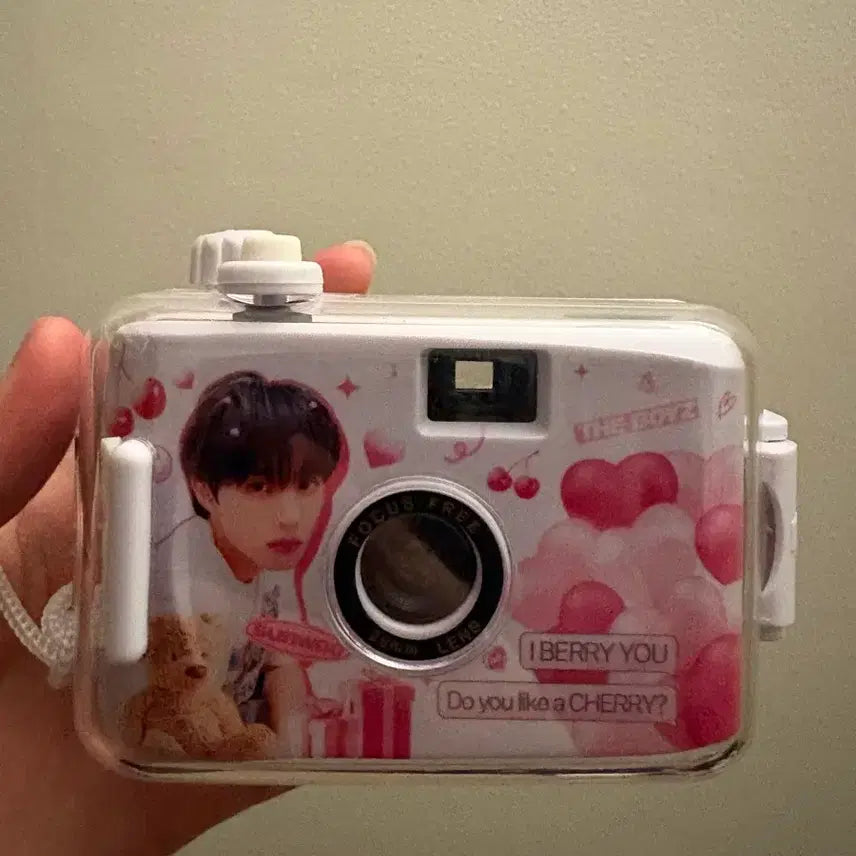 [BUNJANG] The Boyz Sunwoo Custom Film Camera / 더보이즈 선우 필름카메라