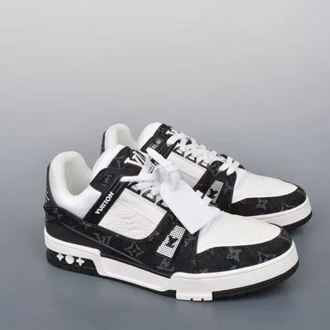 [BUNJANG] LV Trainer Black and White Sneakers / 롯데백화점에서 구매한 LV 트레이너 흑백 운동화