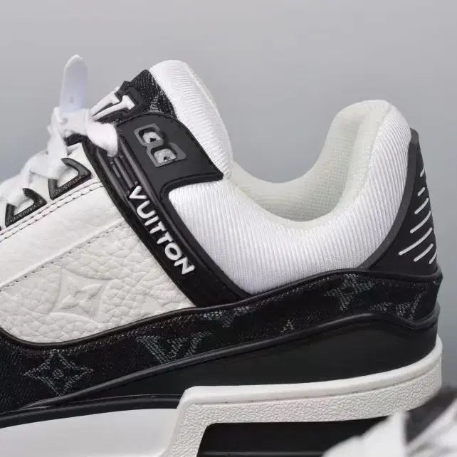 [BUNJANG] LV Trainer Black and White Sneakers / 롯데백화점에서 구매한 LV 트레이너 흑백 운동화