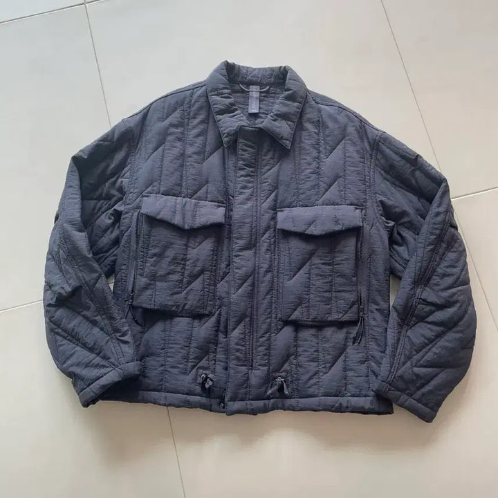 [BUNJANG] Unaffected Quilted Shirt Jacket Charcoal L / 언어펙티드 퀼티드 셔츠 자켓 점퍼 L 차콜 극미