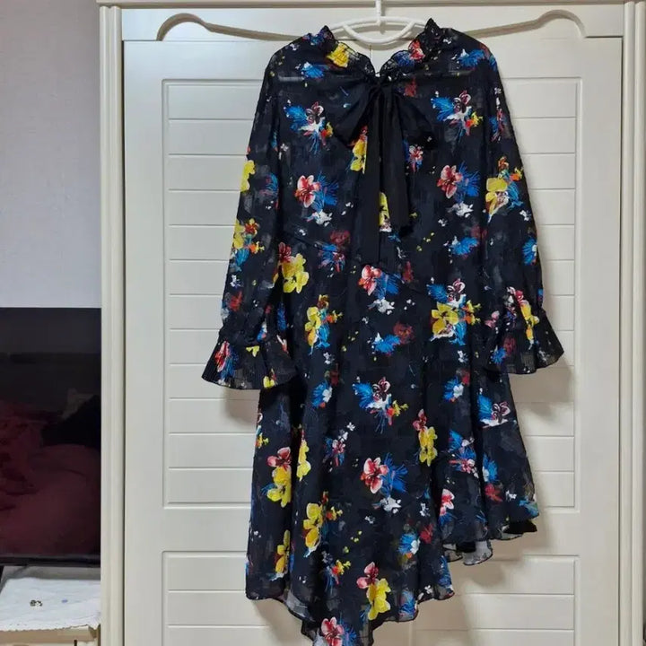 [SOLD OUT] 새상품급)보브 원피스 시슬리지컷듀엘미샤오즈세컨시스템sjsj레니본에고이스트