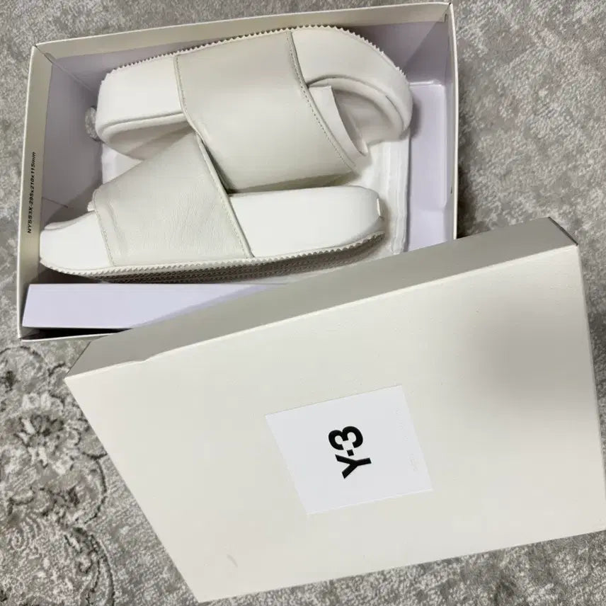 [SOLD OUT] Y-3 아디다스 레더 슬라이드 슬리퍼