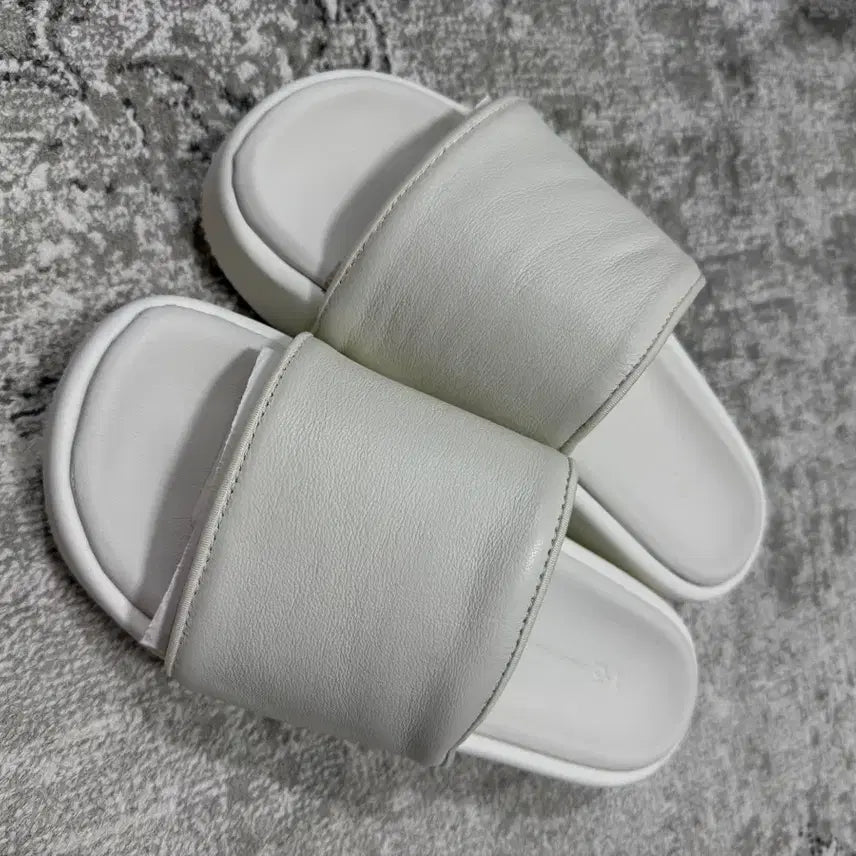 [SOLD OUT] Y-3 아디다스 레더 슬라이드 슬리퍼