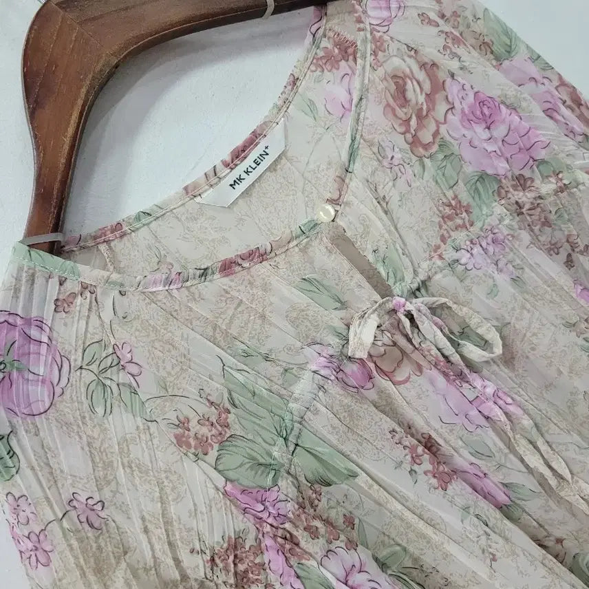[BUNJANG] MK KLEIN Floral Chiffon Blouse / MK KLEIN 쉬폰 블라우스