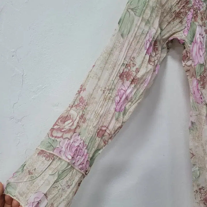 [BUNJANG] MK KLEIN Floral Chiffon Blouse / MK KLEIN 쉬폰 블라우스