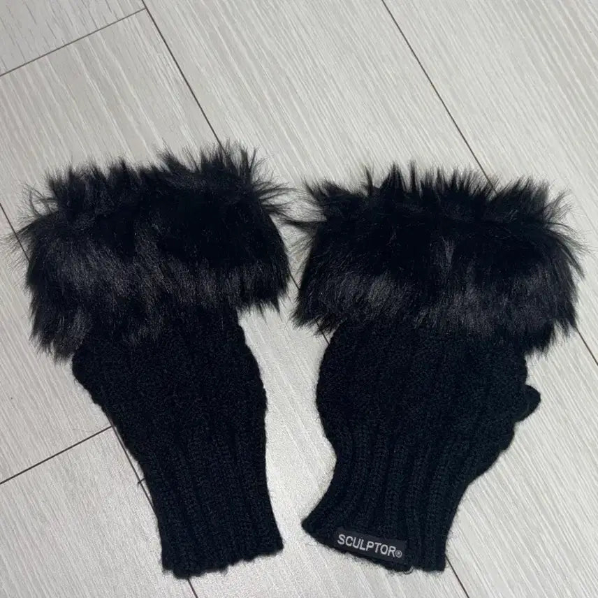 [BUNJANG] Sculptor Fox Fur Hand Warmer Gloves Black / 스컬프터 폭스퍼 핸드 워머 장갑 블랙