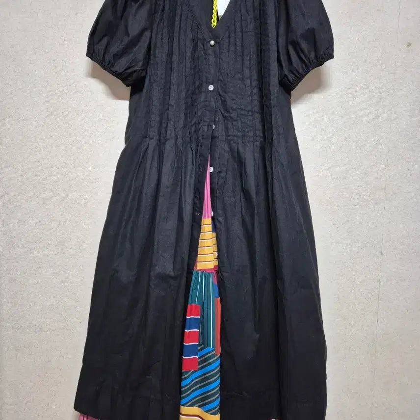 [SOLD OUT] (새상품) 면100 핀턱 브이넥 퍼프 원피스