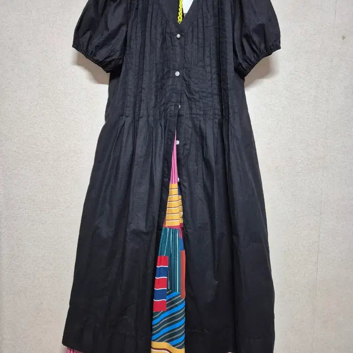 [SOLD OUT] (새상품) 면100 핀턱 브이넥 퍼프 원피스