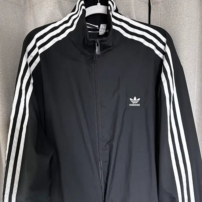 [BUNJANG] Adidas Adilenium Oversized Track Top Season 1 (KR L) / 아디다스 아딜레니움 오버사이즈 트랙탑 시즌 1 KR L