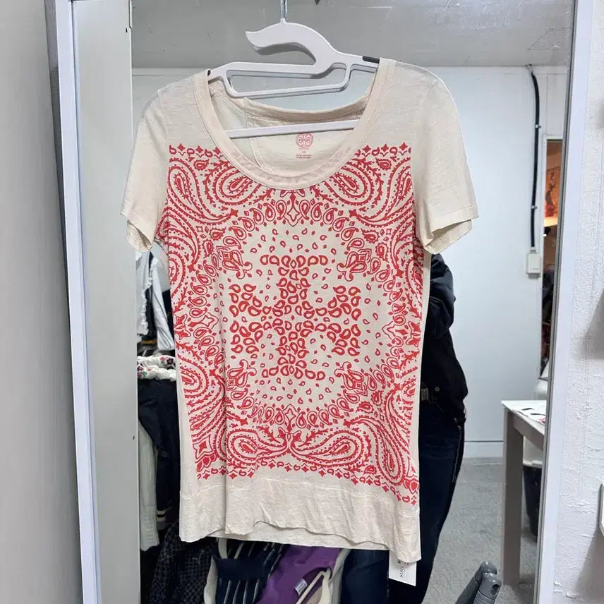 [SOLD OUT] 토리버치 페이즐리 반팔 티셔츠