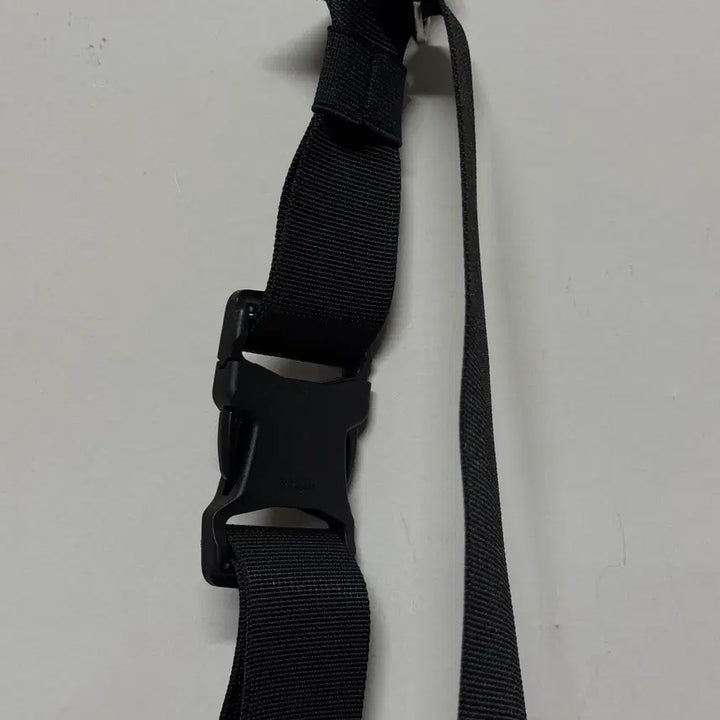 [SOLD OUT] CDG x 노스페이스 콜라보 힙 크로스 팩 판매 블랙 원사이즈