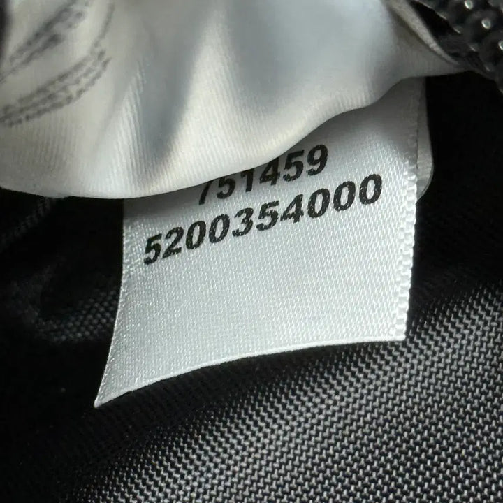 [SOLD OUT] CDG x 노스페이스 콜라보 힙 크로스 팩 판매 블랙 원사이즈