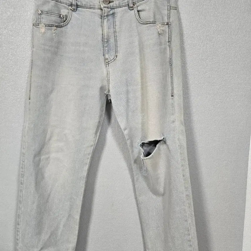 [SOLD OUT] 시스템옴므 연청 앳지 청바지 34