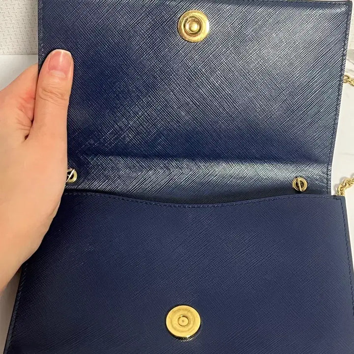 [BUNJANG] Ferragamo Ginny Mini Chain Crossbody Bag / 페라가모 지니백 미니 체인 스크로스백