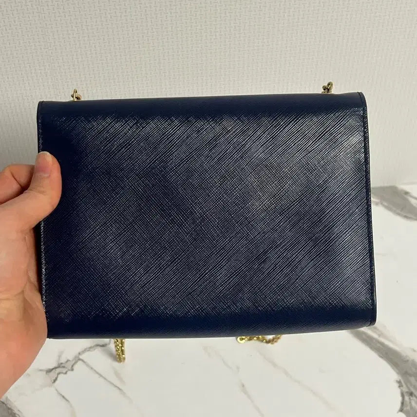 [BUNJANG] Ferragamo Ginny Mini Chain Crossbody Bag / 페라가모 지니백 미니 체인 스크로스백