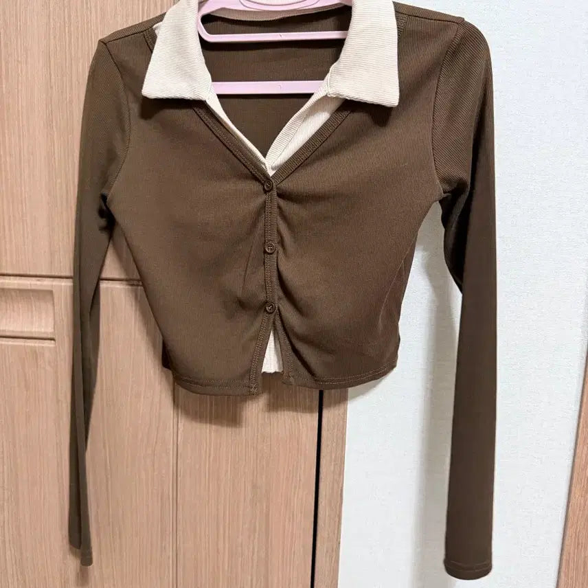 [BUNJANG] Ably Sugar Powder Layered Crop Cardigan / 에이블리 슈가파우더 레이어드 크롭 가디건