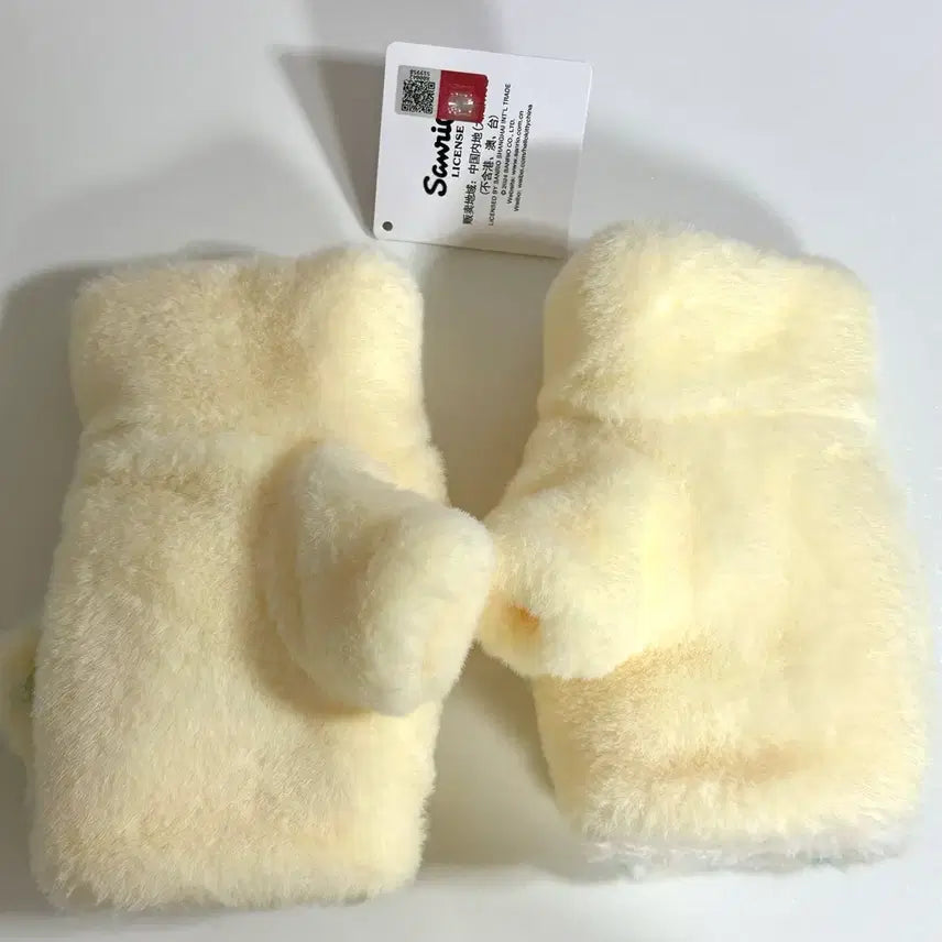 [BUNJANG] Sanrio Bear Blanket Mittens / 산리오 블랭킷 베어 벙어리 장갑
