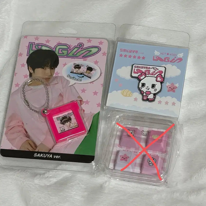 [BUNJANG] NCT WISH Sakuya Login Keyring &amp; Badge Bundle Set / 엔시티위시 사쿠야 로그인 키링 뱃지 일괄 양도 md