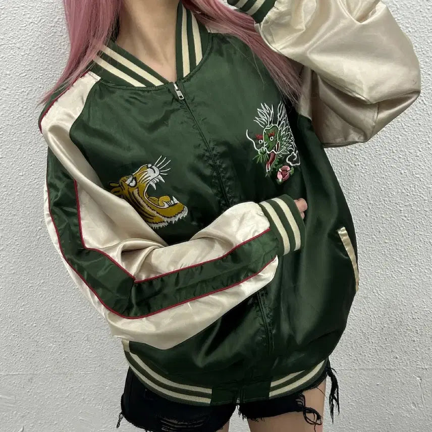 [BUNJANG] Japan Tiger Embroidery Khaki Souvenir Jacket 4L / 재팬 타이거 자수 카키 스카쟌 4L