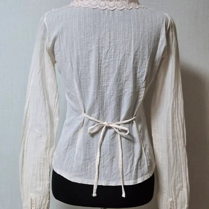 [BUNJANG] Lace Ribbon Blouse - Light Pink / 레이스 리본 블라우스 연핑크 뒤끈 허리조절