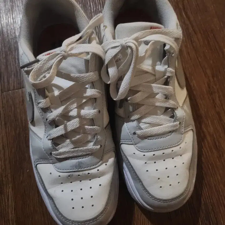 [BUNJANG] Beomgorae Sneakers / 범고래