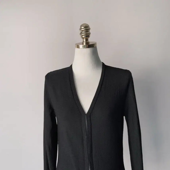 [BUNJANG] Laurel Black Knit Cardigan / 55 laurel 블랙 니트 (홍콩산, 에스카다 코리아 수입)