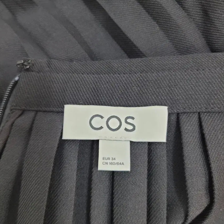 [BUNJANG] COS Wool Blend Pleated Mini Skirt - Women&