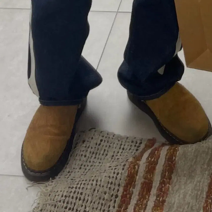 [BUNJANG] Dr. Martens Aysham Sandals / 닥터마틴 아이샴 42