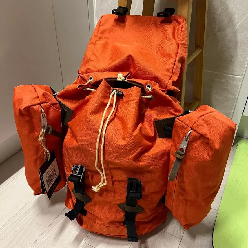 [BUNJANG] Poler Stuff Classic Rucksack (Orange) / (땡처리)폴러스터프 클래식 럭색(오렌지)