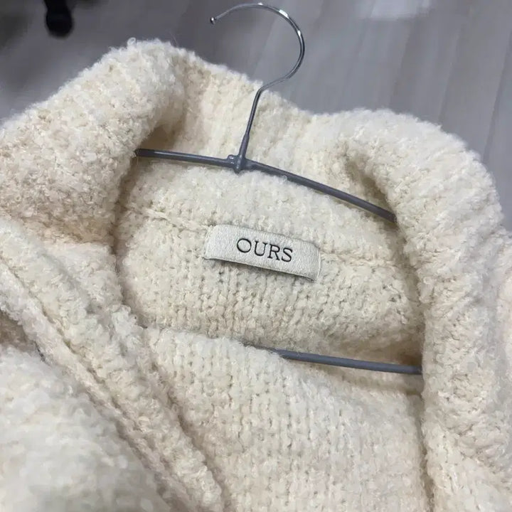 [BUNJANG] OURS Poggie Jacket Butter Color / OURS 아우어스 뽀글이 자켓 버터색상