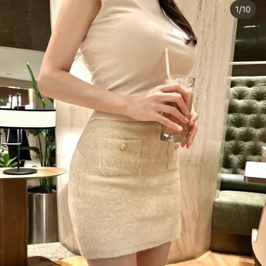 [BUNJANG] Beige Mini Skirt and Top Set / 베이지 미니 스커트+티세트