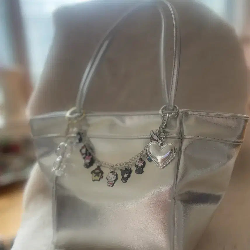 [BUNJANG] Silver Shoulder Bag with Keyring / 실버숄더뱃
