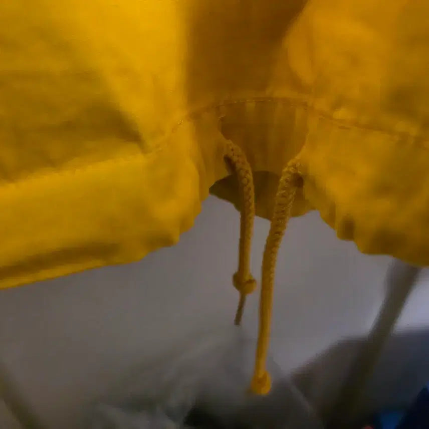 [BUNJANG] Supreme Yellow Anorak Hoodie M Size / 슈프림 옐로우 아노락 후드티 m사이즈