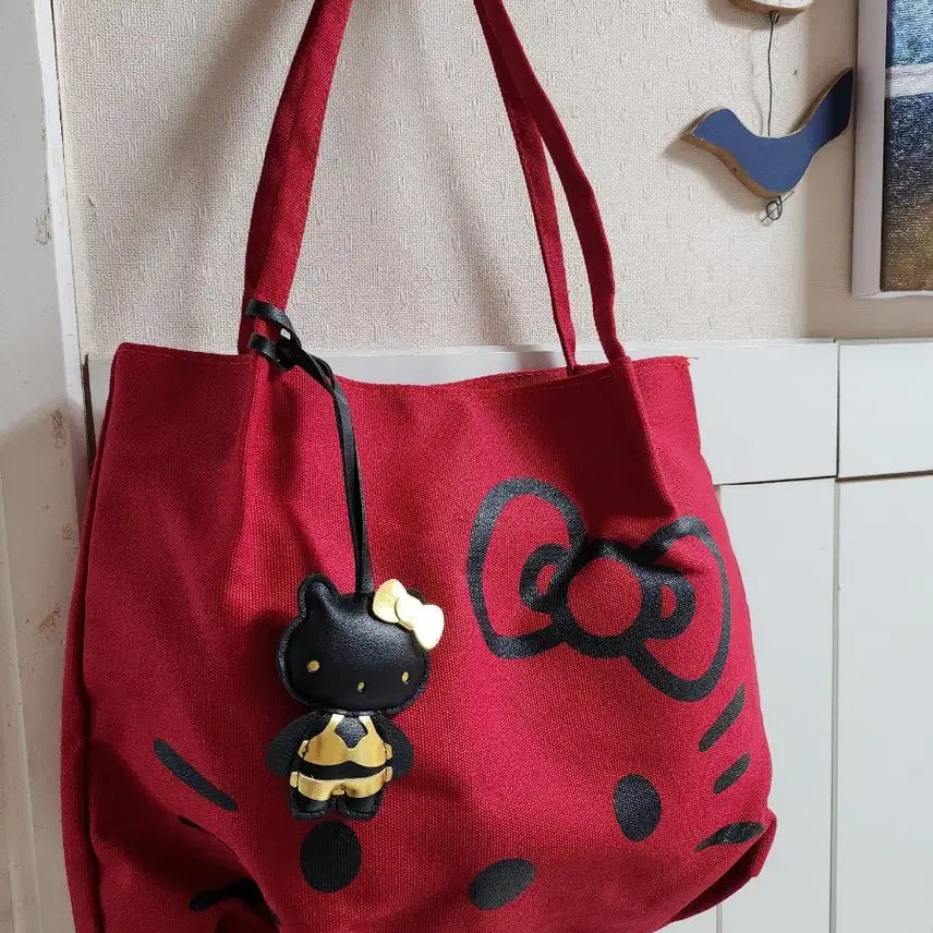 [BUNJANG] Hello Kitty Tote Bag Set / 헬로키티 가방 / 토트백2개 + 파우치1개*키링2개  총5종