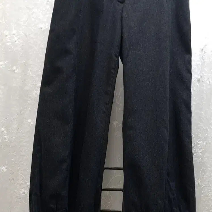 [BUNJANG] isae Slacks 28 / isae  모 예쁜바지 28