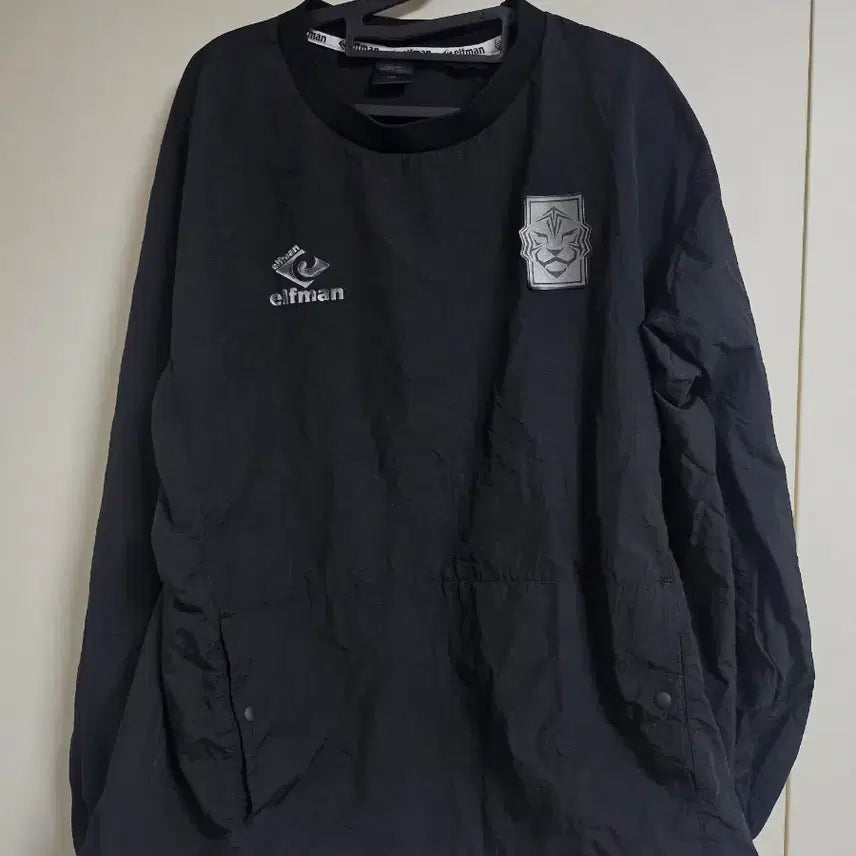 [BUNJANG] Elfman Black Pullover Windbreaker / 엘프만 블랙 풀오버 바람막이