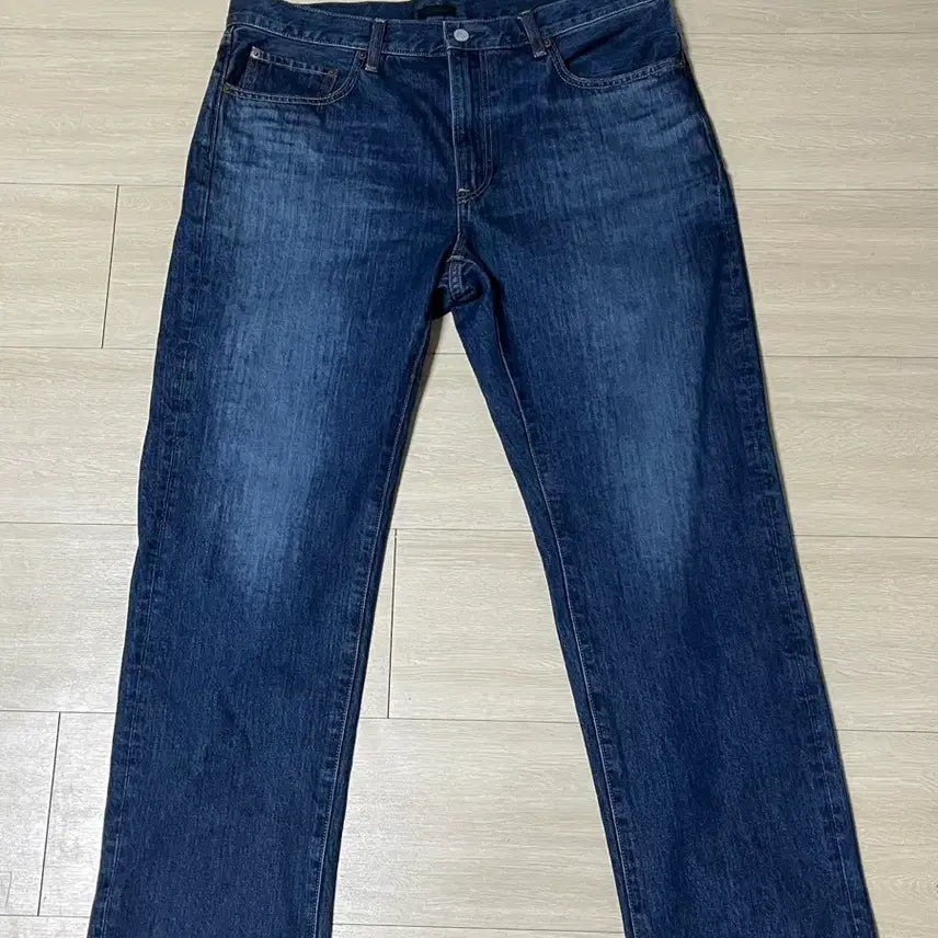 [BUNJANG] Uniqlo Denim Jeans 36 / 유니클로 진 중청 36 사이즈