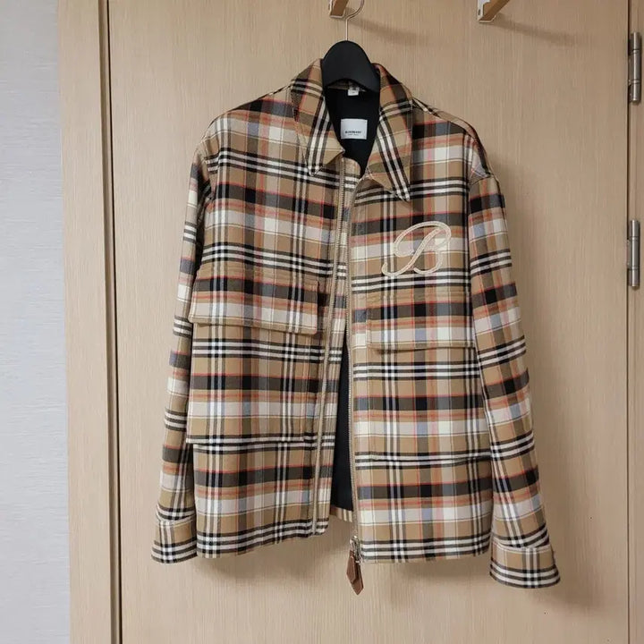 [BUNJANG] Burberry Embroidered B Motif Check Harrington Jacket / 버버리 엠브로이더리B 모티프체크 해링턴 자켓 48