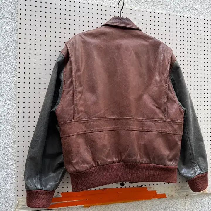 [BUNJANG] Scout A-2 Cowhide Leather Bomber Jacket / 1980s SCOUT COWHIDE FLIGHT 빈티지 A-2 레더봄버