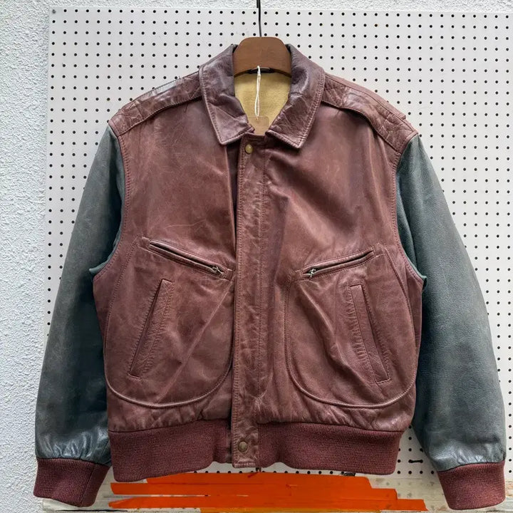 [BUNJANG] Scout A-2 Cowhide Leather Bomber Jacket / 1980s SCOUT COWHIDE FLIGHT 빈티지 A-2 레더봄버