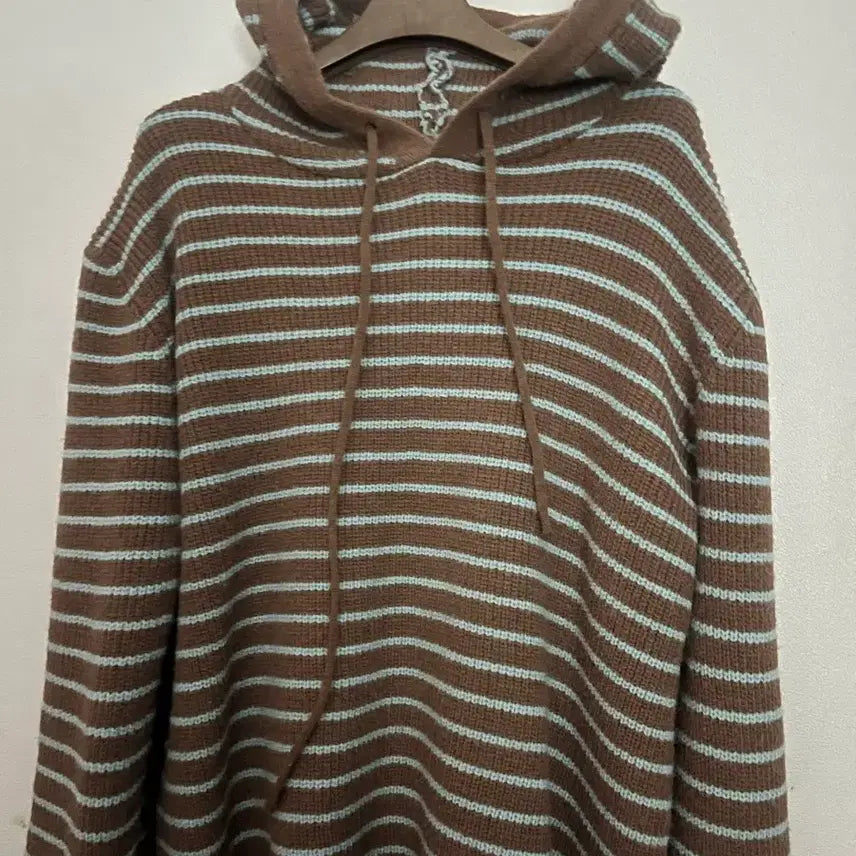 [BUNJANG] Keila Sprite Striped Hooded Knit / 반택 케일라 스프라이트 후드 니트