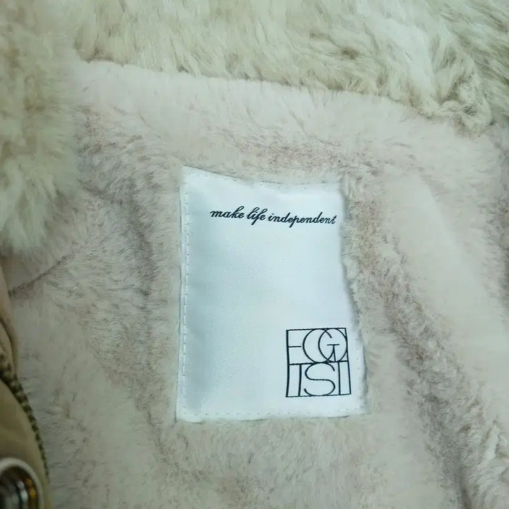 [BUNJANG] Egoist Quilted Jumper / [FREE] 에고이스트 퀄팅 점퍼