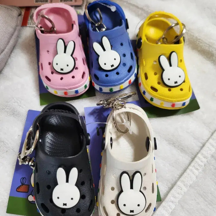 [BUNJANG] Miffy Crocs Keyring Set / 미피 크록스 키링 5개+ 미니 토트백 키링1개  총6종세트