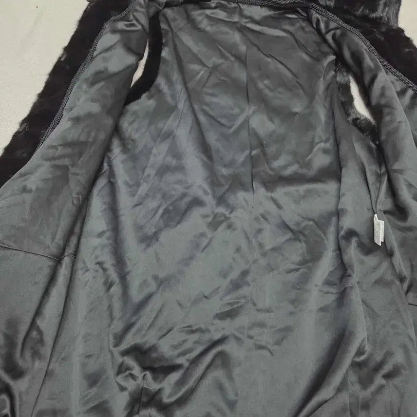 [BUNJANG] Black Mink Hooded Vest / 블랙 후드 밍크 베스트 조끼