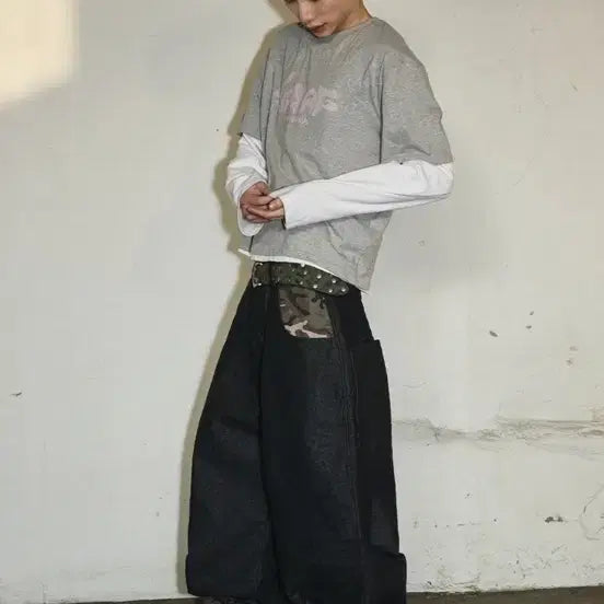 [BUNJANG] Skelwex Camo Roll-up Denim Pants Black L / 스켈리웩 카모 롤업 데님 팬츠 블랙 L