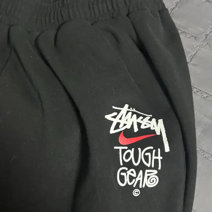 [BUNJANG] Stussy x Nike Black Crewneck Sweatshirt Set / 스투시&amp;나이키 (나투시) 맨투맨 상하의세트